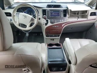 2011 Toyota Sienna XLE AAS с VIN 5TDYK3DC5BS016441, выставлен на аукционе Copart как лот 56464945 с пробегом 338 892 миль миль и На запчасти • Non repairable. История ставок и продаж доступна на DreamBid. Изображение 8.