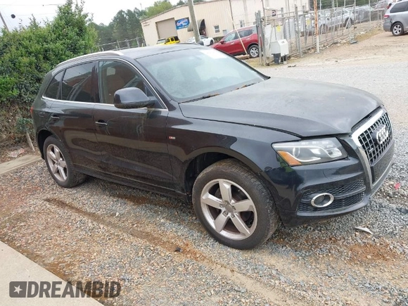 2012 Audi Q5 3.2L Premium Plus with VIN WA1DKAFP4CA135920, listed as a IAAI auction lot 41963400 with 131,023 mi miles. Bid and sale history available at carsss.com. Image 1.