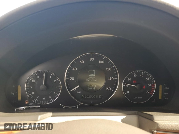 2005 Mercedes-Benz E-Class 3.2L with VIN WDBUF65J75A711635, listed as a Copart auction lot 85934874 with 202,507 mi miles and Salvage Title. Bid and sale history available at carsss.com. Image 9.