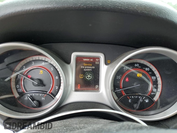 2014 Dodge Journey SE with VIN 3C4PDCAB2ET174067, listed as a Copart auction lot 60966025 with 189,091 mi miles and Clean title. Bid and sale history available at DreamBid. Image 9.
