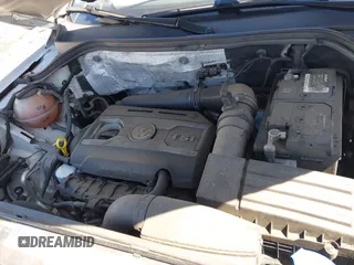 2017 Volkswagen Tiguan S with VIN WVGAV7AX7HW501935, listed as a IAAI auction lot 42138691 with 89,712 mi miles and . Bid and sale history available at DreamBid. Image 10.