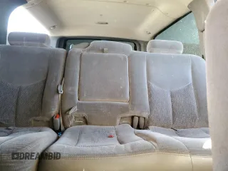 2004 Chevrolet Suburban LT with VIN 3GNEC16T74G202993, listed as a Copart auction lot 86900114 with 0 mi miles and Non Repairable. Bid and sale history available at carsss.com. Image 10.