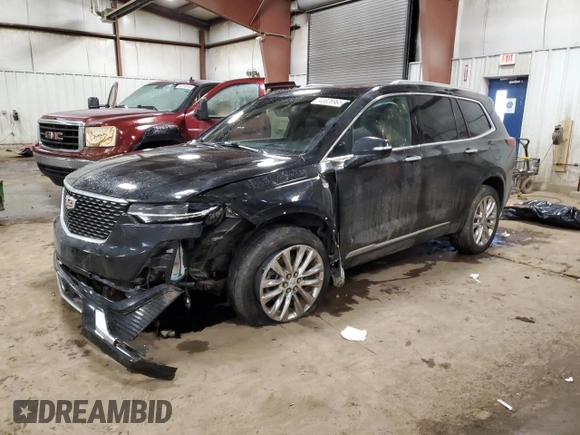 2022 Cadillac XT6 Premium Luxury z VIN 1GYKPDRS3NZ125572, wystawiony jako Copart lot #43626965 z przebiegiem 63 923 mil mil oraz Nie do naprawy • Non repairable. Historia ofert i sprzedaży dostępna na DreamBid. Obrazek 1.