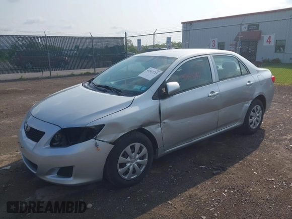 2010 Toyota Corolla z VIN 2T1BU4EE9AC263734, wystawiony jako IAAI lot #42453711 z przebiegiem 87 909 mil mil oraz . Historia ofert i sprzedaży dostępna na DreamBid. Obrazek 2.