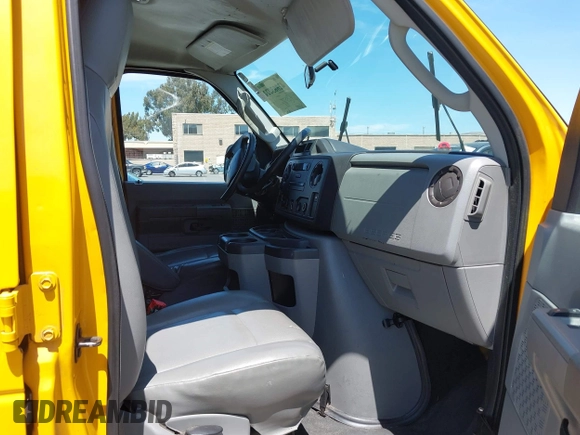 2012 Ford Econoline Cargo Commercial with VIN 1FTNE2EL7CDA09376, listed as a IAAI auction lot 42385074 with 161,909 mi miles and . Bid and sale history available at DreamBid. Image 5.