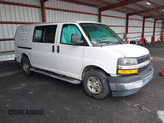 2018 Chevrolet Express Cargo Van with VIN 1GCWGAFG8J1905193, listed as a IAAI auction lot 41726804 with 83,690 mi miles. Bid and sale history available at carsss.com. Image 1.