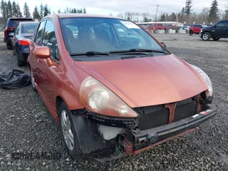 2008 Honda Fit Sport z VIN JHMGD38678S015462, wystawiony jako IAAI lot #41523995 z przebiegiem 168 013 mil mil oraz . Historia ofert i sprzedaży dostępna na DreamBid. Obrazek 1.