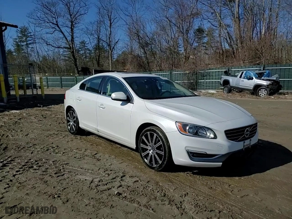 2015 Volvo S60 T5 Drive-E Premier with VIN YV140MFK5F1352599, listed as a Copart auction lot 49120995 with 151,436 mi miles and Salvage Title. Bid and sale history available at carsss.com. Image 13.