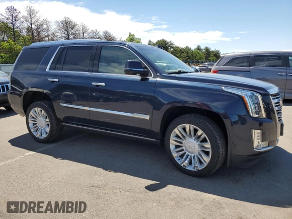 2018 Cadillac Escalade Platinum z VIN 1GYS4DKJ4JR376654, wystawiony jako Copart lot #57329564 z przebiegiem 38 172 mil mil oraz Szkoda całkowita • Salvage title. Historia ofert i sprzedaży dostępna na DreamBid. Obrazek 4.