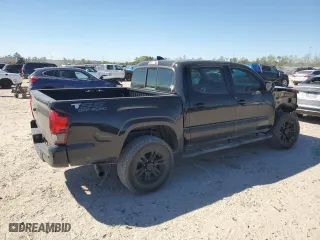 2018 Toyota Tacoma SR with VIN 5TFAX5GN2JX126223, listed as a Copart auction lot 49504455 with 82,425 mi miles and Salvage Title. Bid and sale history available at carsss.com. Image 3.