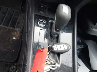 2021 Nissan Kicks SV z VIN 3N1CP5CV1ML537730, wystawiony jako IAAI lot #42093316 z przebiegiem 63 051 mil mil oraz . Historia ofert i sprzedaży dostępna na DreamBid. Obrazek 11.