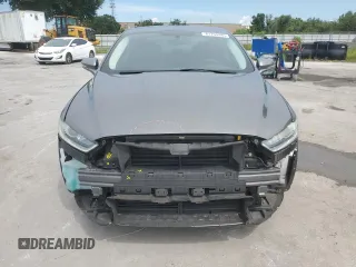 2013 Ford Fusion Titanium with VIN 3FA6P0K96DR382693, listed as a Copart auction lot 61753245 with 92,326 mi miles and Salvage title. Bid and sale history available at DreamBid. Image 5.
