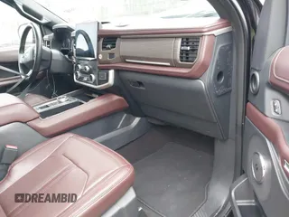 2023 Ford Expedition Limited with VIN 1FMJU1K80PEA29105, listed as a IAAI auction lot 41686107 with 61,256 mi miles. Bid and sale history available at carsss.com. Image 5.