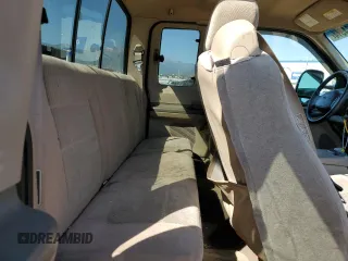2002 Ford Super Duty F-250 XL with VIN 1FTNX21F92EB05853, listed as a Copart auction lot 71484314 with 0 mi miles and Salvage Title. Bid and sale history available at carsss.com. Image 10.
