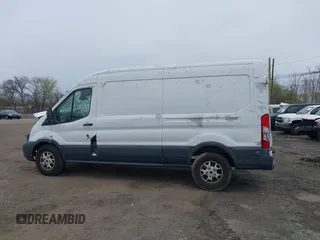 2015 Ford Transit Cargo z VIN 1FTNR2CM4FKA84584, wystawiony jako IAAI lot #42008193 z przebiegiem 224 453 mil mil oraz . Historia ofert i sprzedaży dostępna na DreamBid. Obrazek 14.