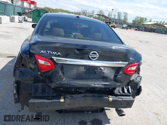 2016 Nissan Altima SR with VIN 1N4AL3AP0GC176277, listed as a IAAI auction lot 42022062 with 162,046 mi miles and . Bid and sale history available at carsss.com. Image 6.