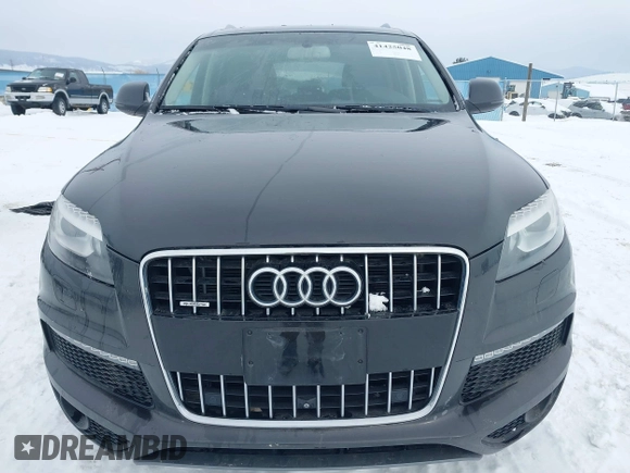 2014 Audi Q7 S line Prestige with VIN WA1DGAFE7ED003414, listed as a IAAI auction lot 41425048 with 91,664 mi miles and . Bid and sale history available at DreamBid. Image 12.