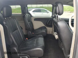 2014 Chrysler Town & Country Touring z VIN 2C4RC1BG8ER444870, wystawiony jako Copart lot #58697845 z przebiegiem 182 067 mil mil oraz Czysty tytuł • Clean title. Historia ofert i sprzedaży dostępna na DreamBid. Obrazek 11.