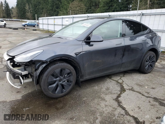 2025 Tesla Model Y Long Range with VIN 7SAYGDEE5SF296652, listed as a Copart auction lot 46664465 with 452 mi miles and Salvage Title. Bid and sale history available at DreamBid. Image 1.