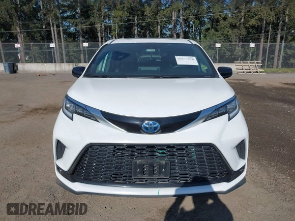2021 Toyota Sienna XSE with VIN 5TDXRKEC9MS004991, listed as a IAAI auction lot 42177236 with 123,736 mi miles and . Bid and sale history available at DreamBid. Image 12.