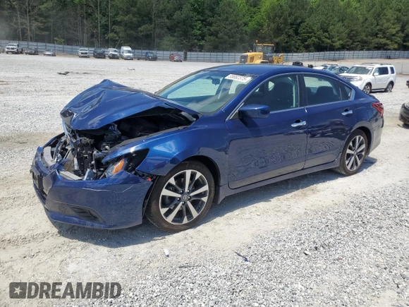 2017 Nissan Altima SR with VIN 1N4AL3AP8HC112117, listed as a Copart auction lot 55882375 with 67,972 mi miles and Salvage title. Bid and sale history available at DreamBid. Image 1.