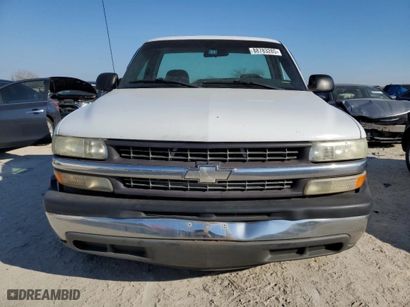 2000 Chevrolet Silverado 1500 with VIN 1GCEC14WXYZ168494, listed as a Copart auction lot 88783285 with 313,153 mi miles and Salvage Title. Bid and sale history available at carsss.com. Image 5.