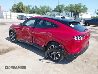 2023 Ford Mustang Mach-E Premium z VIN 3FMTK3SU3PMA70202, wystawiony jako IAAI lot #42291558 z przebiegiem 16 333 mil mil oraz . Historia ofert i sprzedaży dostępna na DreamBid. Obrazek 3.