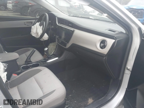 2019 Toyota Corolla L z VIN 2T1BURHE9KC188057, wystawiony jako IAAI lot #41298552 z przebiegiem 156 185 mil mil oraz . Historia ofert i sprzedaży dostępna na DreamBid. Obrazek 5.
