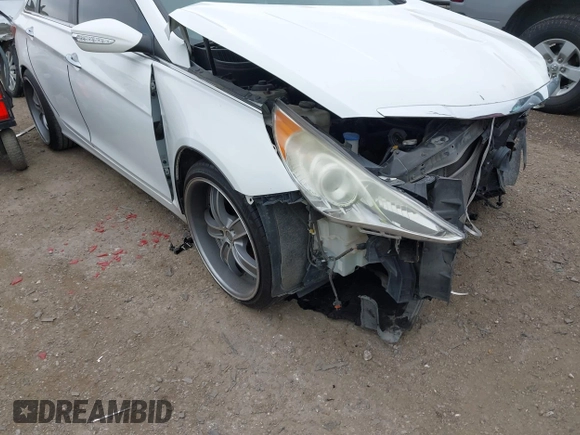 2013 Hyundai Sonata Limited with VIN 5NPEC4AC4DH663707, listed as a IAAI auction lot 41922352 with 165,101 mi miles and . Bid and sale history available at DreamBid. Image 6.