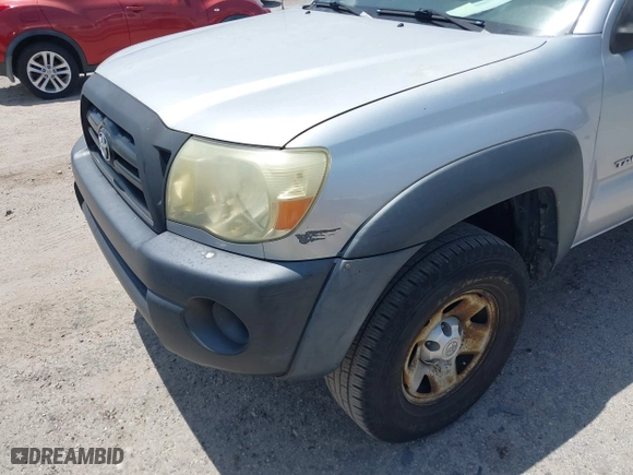 2006 Toyota Tacoma with VIN 5TEUX42N46Z247737, listed as a IAAI auction lot 42104678 with 202,165 mi miles. Bid and sale history available at carsss.com. Image 6.