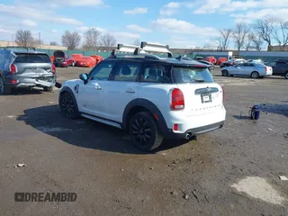 2020 MINI Countryman Cooper S z VIN WMZYX1C06L3M01166, wystawiony jako IAAI lot #41540885 z przebiegiem 37 008 mil mil oraz . Historia ofert i sprzedaży dostępna na DreamBid. Obrazek 3.