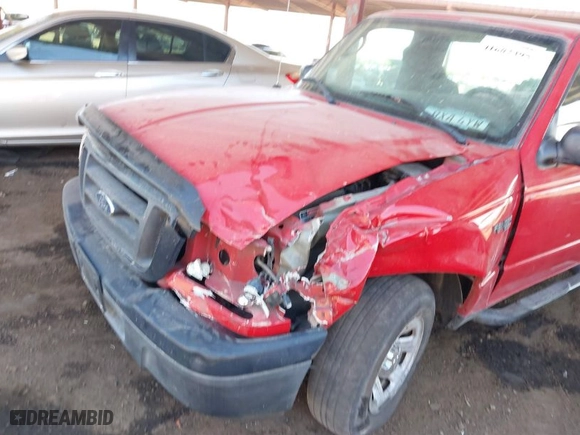 2004 Ford Ranger XL with VIN 1FTYR10U04PA73156, listed as a IAAI auction lot 41682395 with 119,312 mi miles. Bid and sale history available at carsss.com. Image 13.