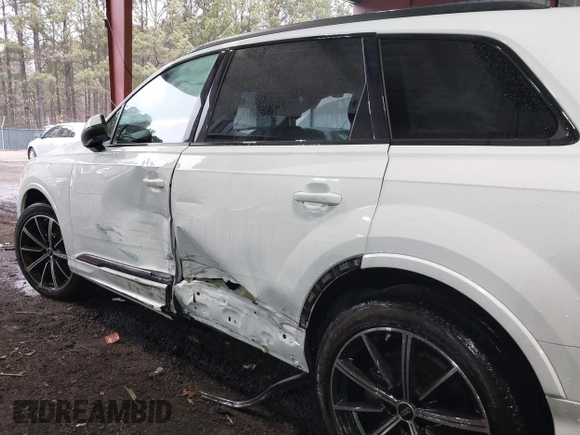 2023 Audi Q7 Premium Plus с VIN WA1LXBF76PD002387, выставлен на аукционе IAAI как лот 41307681 с пробегом 27 674 миль миль и . История ставок и продаж доступна на DreamBid. Изображение 6.