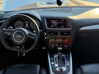 2015 Audi SQ5 Premium Plus z VIN WA1CGAFP6FA106064, wystawiony jako Copart lot #56433725 z przebiegiem 113 278 mil mil oraz Tytuł czysty. Historia ofert i sprzedaży dostępna na DreamBid. Obrazek 9.