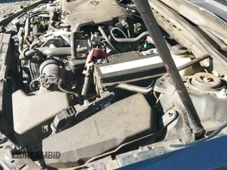 2019 Toyota Camry SE z VIN 4T1B11HK9KU261801, wystawiony jako IAAI lot #43351848 z przebiegiem 83 676 mil mil oraz . Historia ofert i sprzedaży dostępna na DreamBid. Obrazek 19.