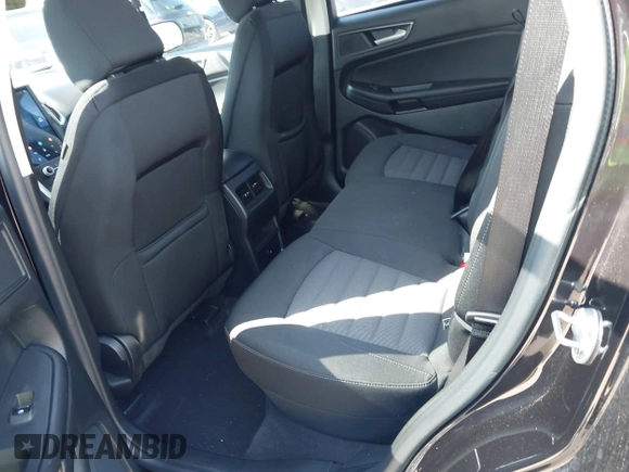 2023 Ford Edge SE z VIN 2FMPK4G90PBA05532, wystawiony jako IAAI lot #41845991 z przebiegiem 39 568 mil mil oraz . Historia ofert i sprzedaży dostępna na DreamBid. Obrazek 8.