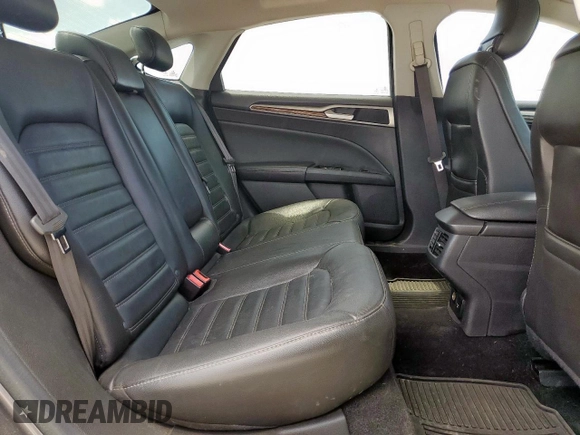 2013 Ford Fusion SE Hybrid with VIN 3FA6P0LU8DR261232, listed as a Copart auction lot 60674105 with 132,901 mi miles and Clean title. Bid and sale history available at DreamBid. Image 10.