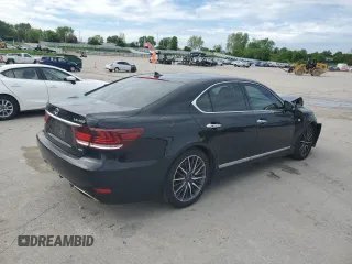 2013 Lexus LS 460 z VIN JTHCL5EF0D5019587, wystawiony jako Copart lot #56037955 z przebiegiem 139 382 mil mil oraz Szkoda całkowita • Salvage title. Historia ofert i sprzedaży dostępna na DreamBid. Obrazek 3.