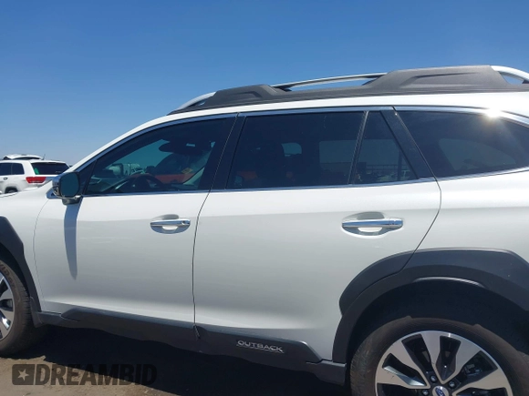 2024 Subaru Outback Touring с VIN 4S4BTAPC4R3142011, выставлен на аукционе IAAI как лот 42595920 с пробегом 23 873 миль миль и . История ставок и продаж доступна на DreamBid. Изображение 14.