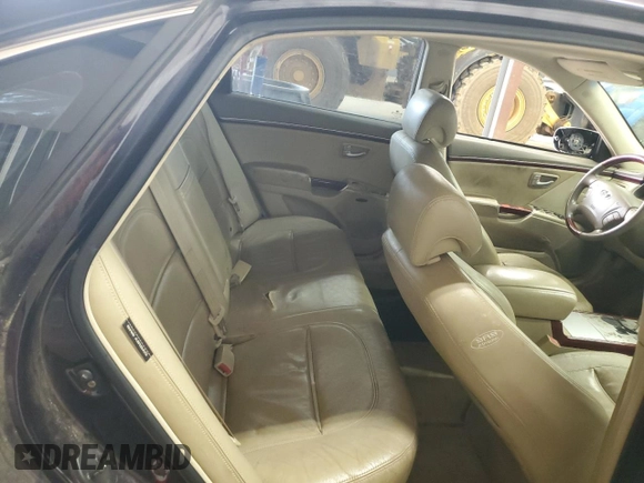 2006 Hyundai Azera SE with VIN KMHFC46F36A096628, listed as a Copart auction lot 61042145 with 229,357 mi miles and Salvage title. Bid and sale history available at DreamBid. Image 10.