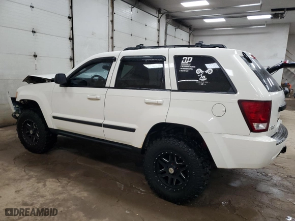 2008 Jeep Grand Cherokee Laredo with VIN 1J8HR48M38C222820, listed as a Copart auction lot 71939434 with 177,787 mi miles and Clean Title. Bid and sale history available at carsss.com. Image 2.