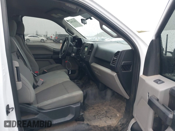 2017 Ford F-150 XL with VIN 1FTEX1CGXHKD21009, listed as a IAAI auction lot 41473582 with 192,489 mi miles. Bid and sale history available at carsss.com. Image 5.