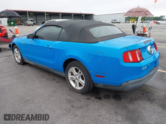2010 Ford Mustang V6 с VIN 1ZVBP8EN8A5179686, выставлен на аукционе IAAI как лот 42369977 с пробегом 112 065 миль миль и . История ставок и продаж доступна на DreamBid. Изображение 3.