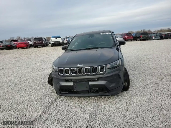 2024 Jeep Compass Sport with VIN 3C4NJDAN0RT170296, listed as a Copart auction lot 84898754 with 8,933 mi miles and Salvage Title. Bid and sale history available at carsss.com. Image 12.