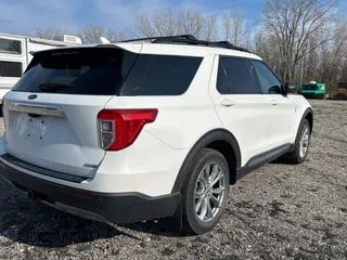 2020 Ford Explorer XLT with VIN 1FMSK8DH0LGA37008, listed as a Copart auction lot 55858655 with 75,527 mi miles and Clean Title. Bid and sale history available at carsss.com. Image 4.