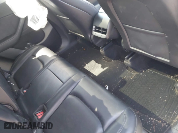 2021 Tesla Model Y Long Range with VIN 5YJYGDEE0MF265339, listed as a IAAI auction lot 41975058 with 51,292 mi miles and . Bid and sale history available at DreamBid. Image 8.
