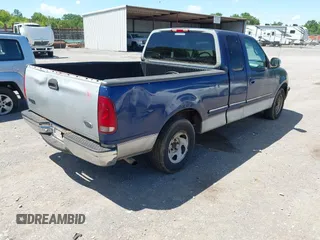 1998 Ford F-150 с VIN 1FTZX1727WNB73834, выставлен на аукционе IAAI как лот 42250564 с пробегом 262 078 миль миль и . История ставок и продаж доступна на DreamBid. Изображение 4.