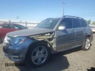 2015 Mercedes-Benz GLK 350 with VIN WDCGG5HB7FG438358, listed as a Copart auction lot 75879304 with 80,245 mi miles and Salvage Title. Bid and sale history available at DreamBid. Image 1.
