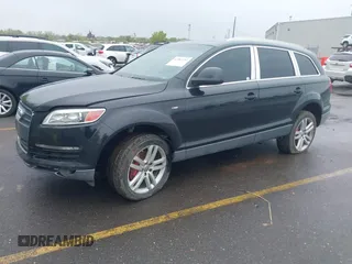 2008 Audi Q7 4.2L Premium with VIN WA1BV74L48D010147, listed as a IAAI auction lot 42063353 with 214,409 mi miles. Bid and sale history available at carsss.com. Image 2.