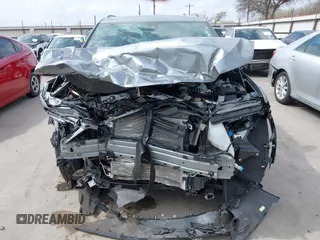 2025 Chevrolet Blazer RS с VIN 3GNKBKRS3SS124978, выставлен на аукционе IAAI как лот 41679182 с пробегом 3 532 миль миль и . История ставок и продаж доступна на DreamBid. Изображение 6.